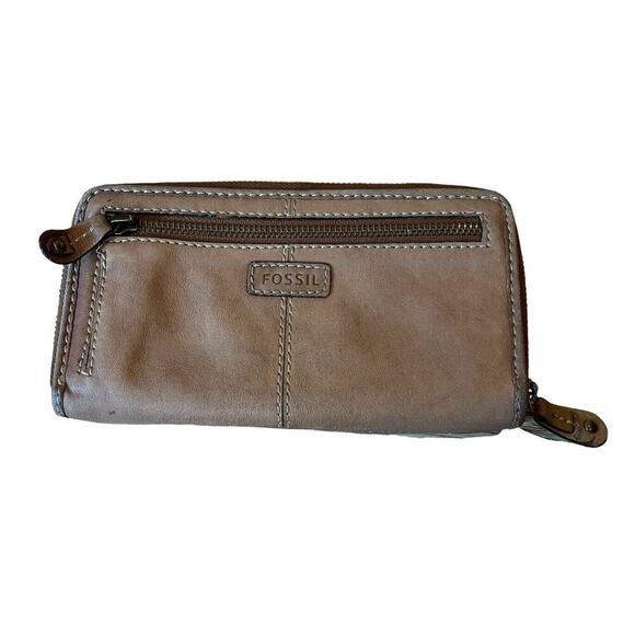 Fossil Brown Leather Wallet With Animal Print Skins On Front Zip Around 8” Wide - Picture 3 of 9